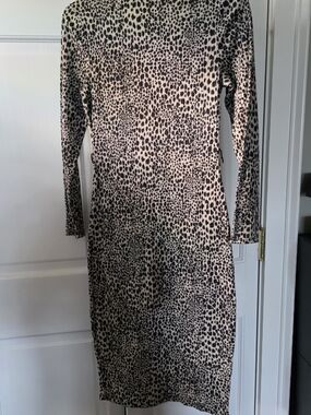 Long Sleeve Leopard Print Midi Dress - Black and Cream